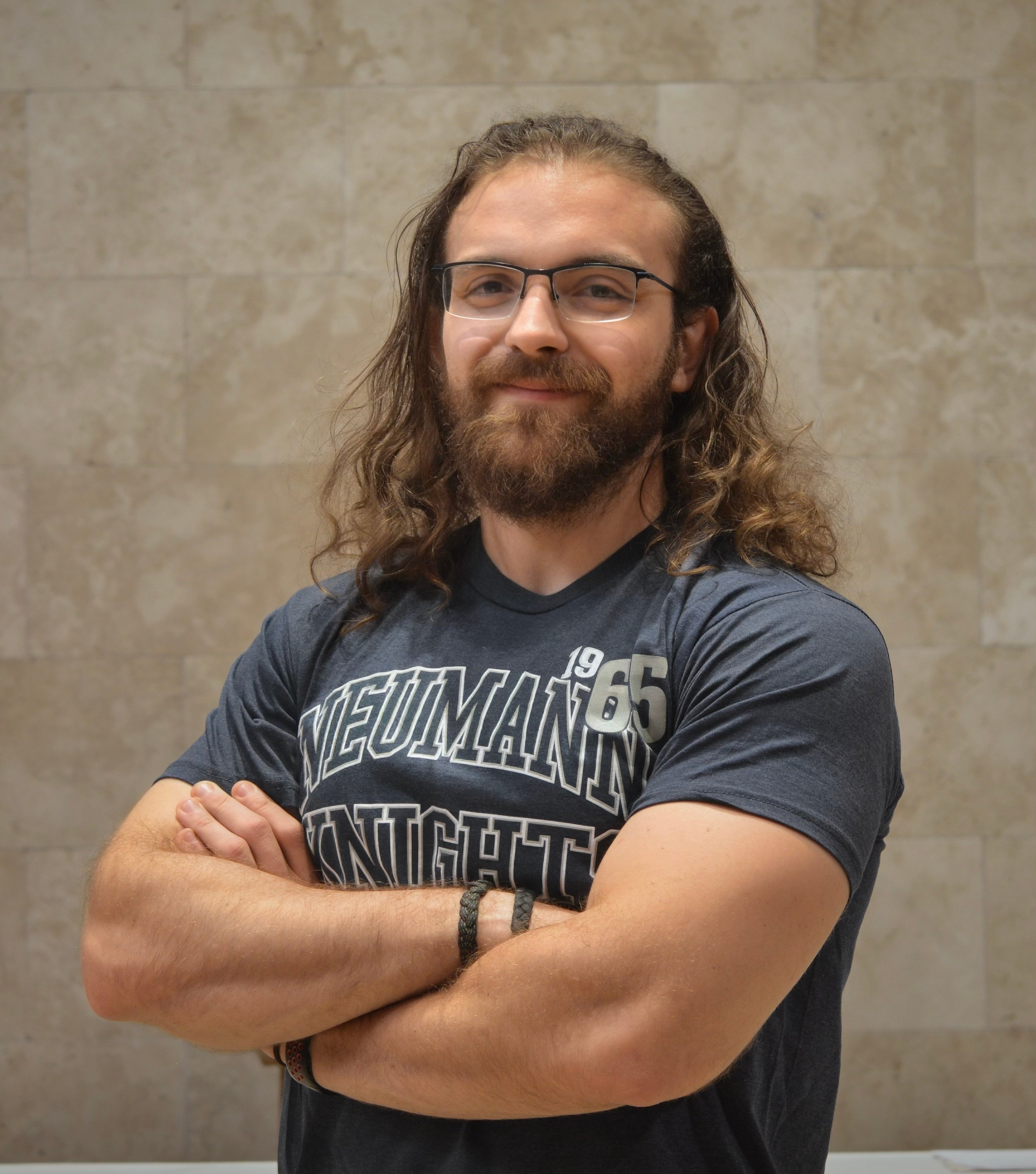 Facetune_27-04-2026-10-24-16