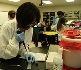Photo of CLS students in lab